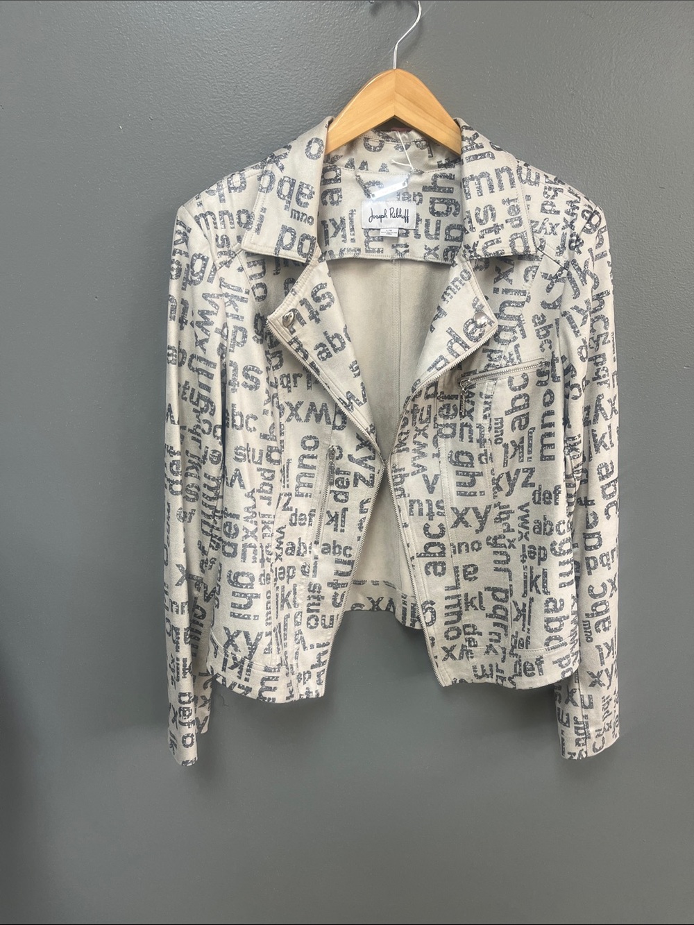 Joseph Ribkoff Cream and Gray Typographic Blazer